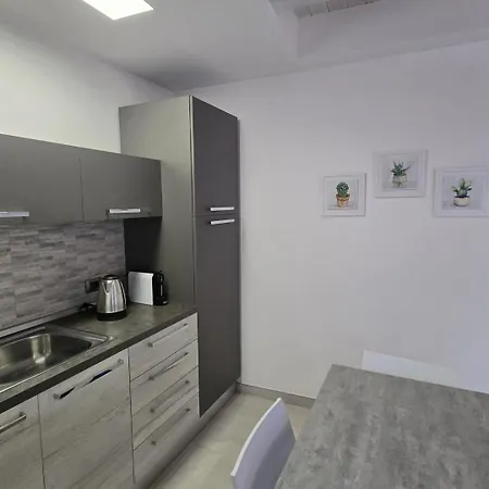 Holiday home Carlo's Catania